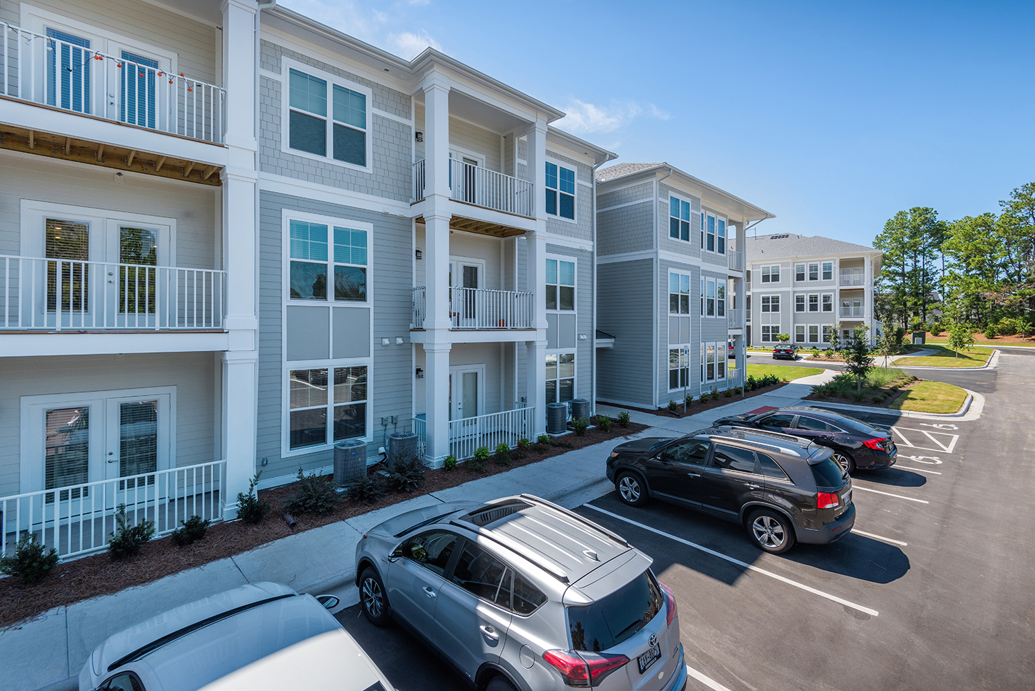 Riverwood Apartments The Multifamily Advisory Group at Cushman